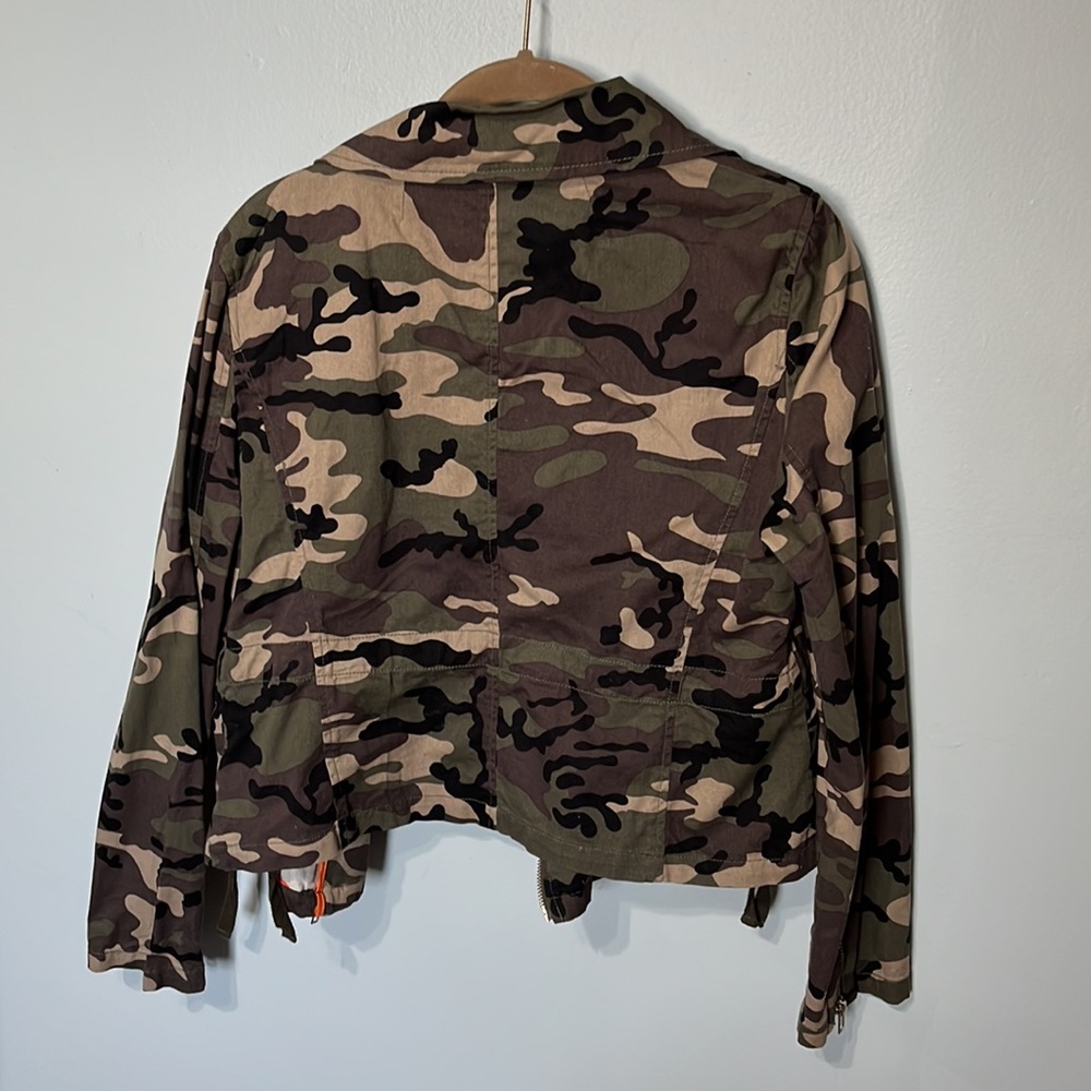 Camo Jacket - Picture 3 of 3